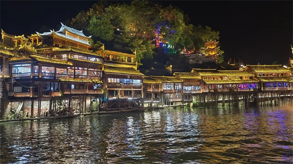 “湘”約鳳凰，相守未來——2022博皓快樂湖南行    -32